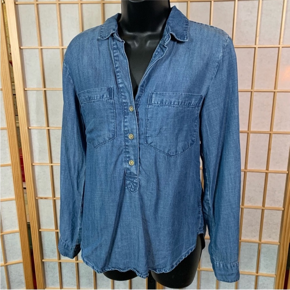 Anthropologie soft tencel Cloth & Stone Blue Button Down Shirt
